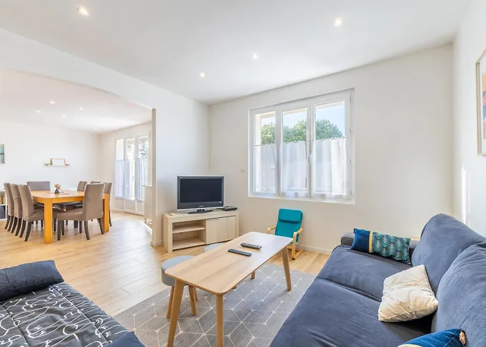 Maison Familliale Centre Fromentine 펜션