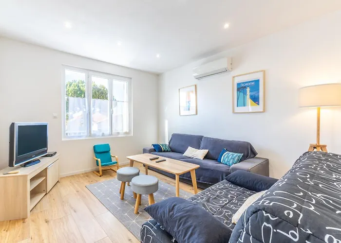 Maison Familliale Centre Fromentine 펜션