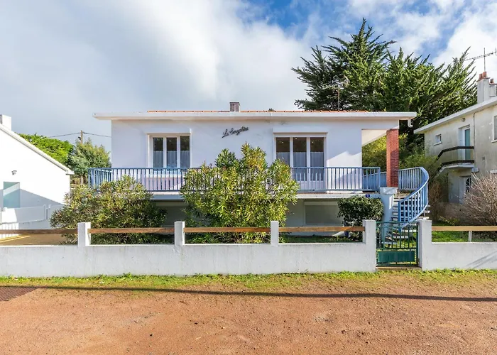 Maison Familliale Centre Fromentine 펜션 *